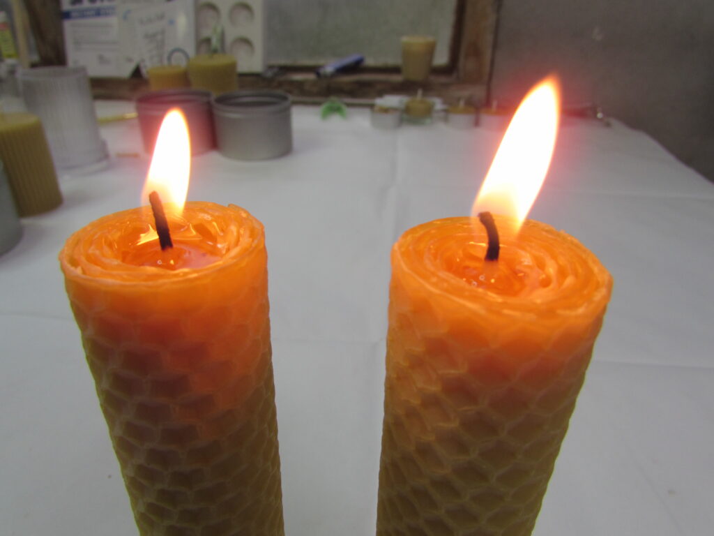 Rolled beeswax candles